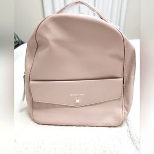 NWT Michael Kors Beauty Promo Blush Medium Faux Leather Backpack